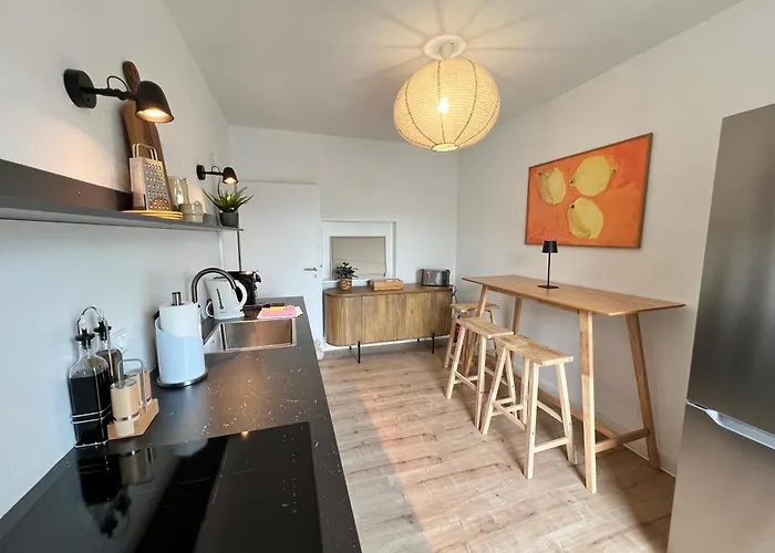FLATLIGHT - Stylish apartment - Kitchen - Parking - Netflix
