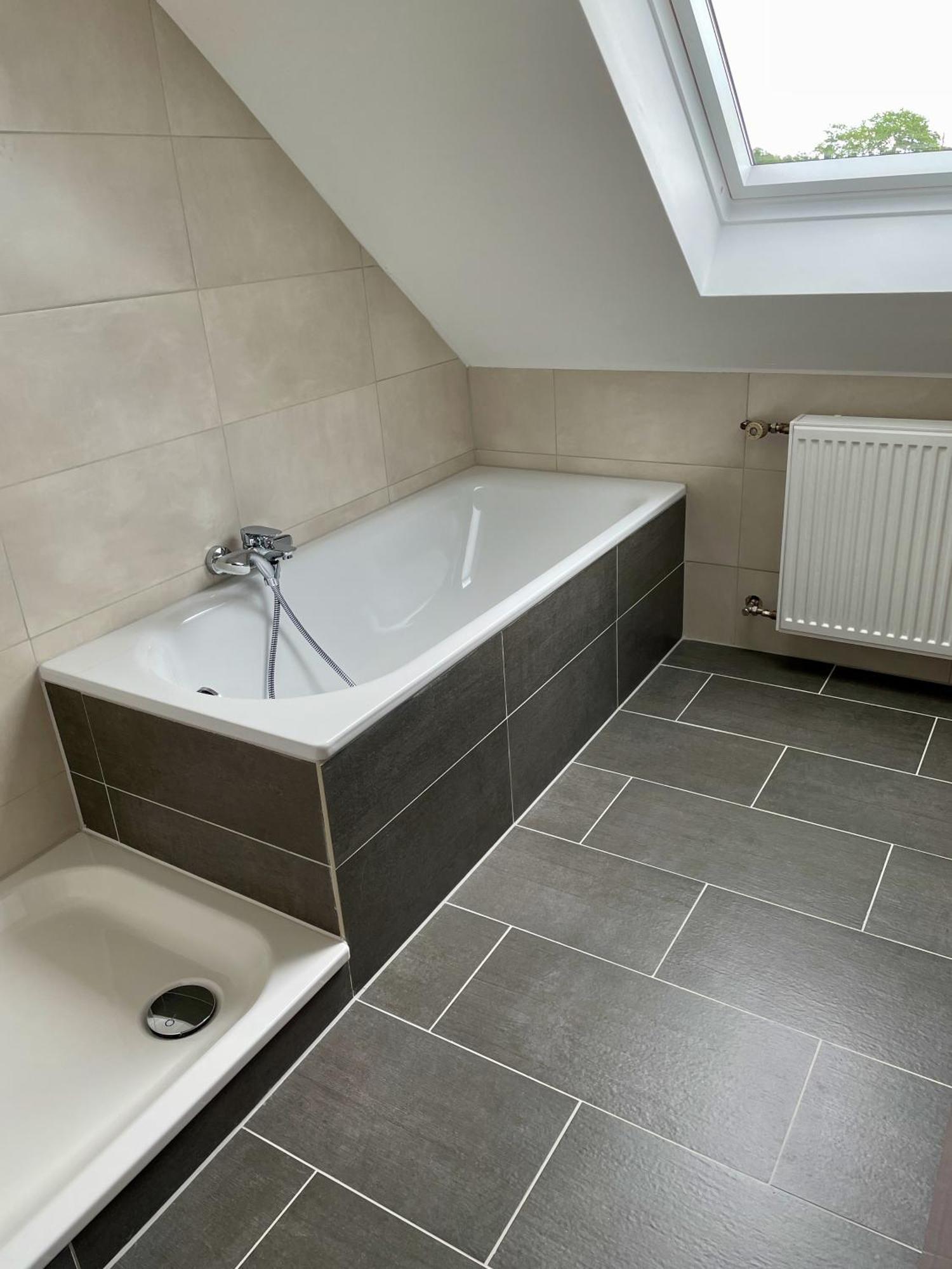 Appartement Bright Elzer Strasse *