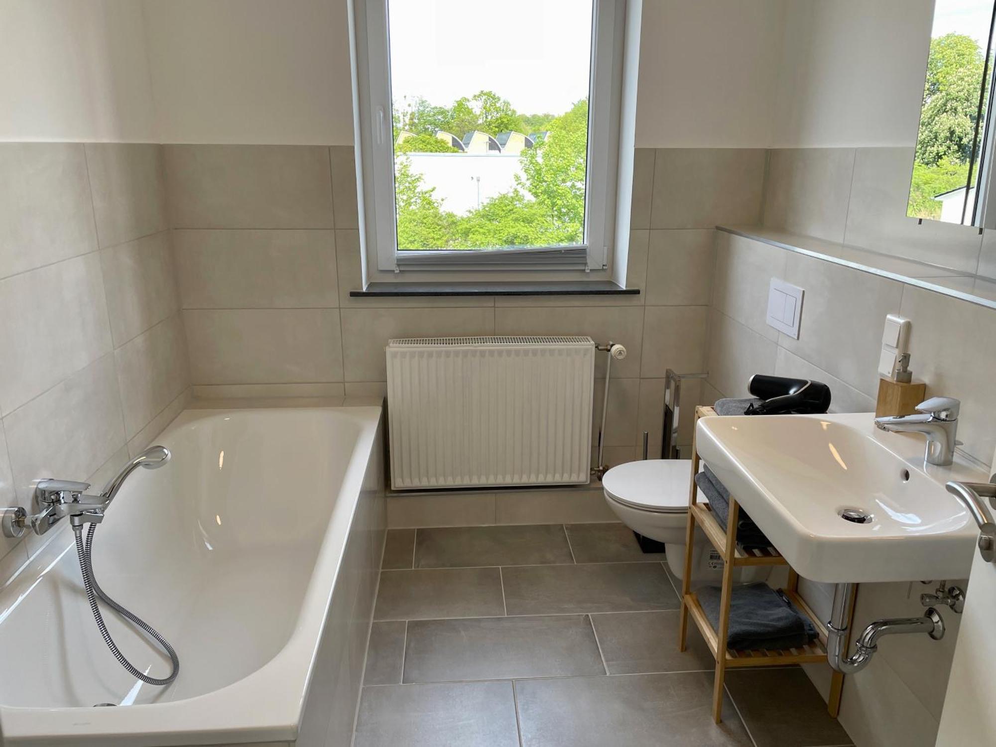 Flatlight - Stylish - Kitchen - Parking - Netflix Hildesheim
